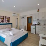 דירה Ari קסאמיל