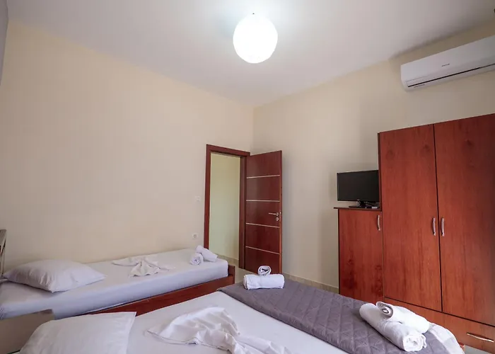 Ari Apartment