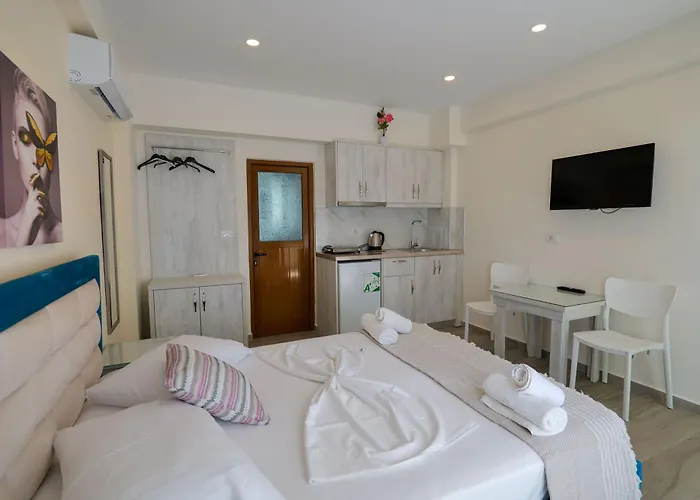 Ari Apartment *